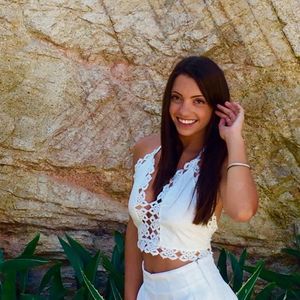 Meet your Posher, Leah